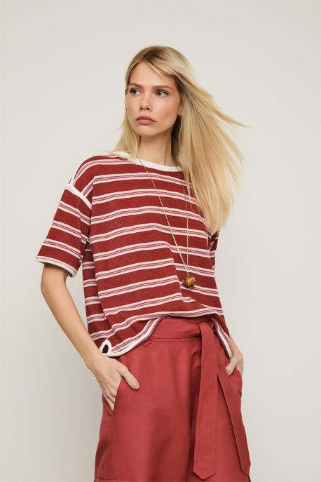 T-Shirt Fio Tinto Essence Vinho Vermelho Terroso C/ Rosa e Off White - PP