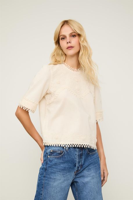 Blusa De Manga Curta Com Bordados Aplicados Bege Bege Petala - 40