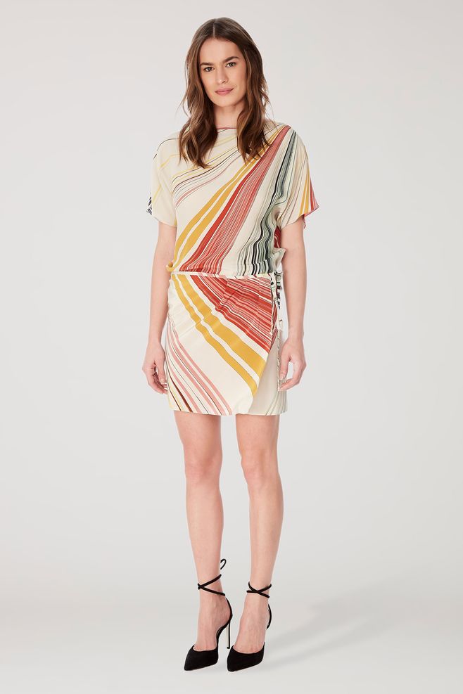 vestido de seda curto estampado