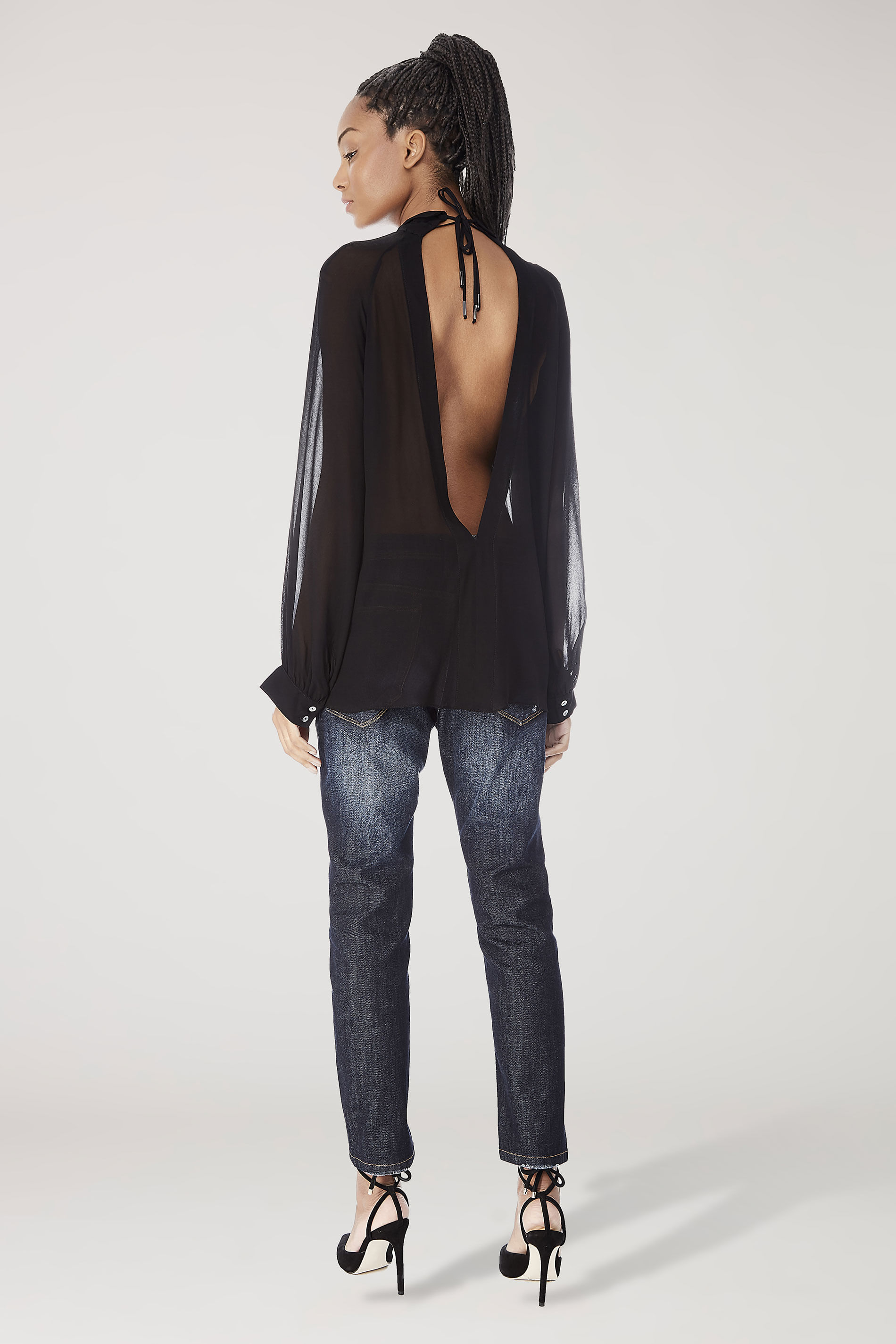 Blusa Manga Longa Preta Decote Costas Animale